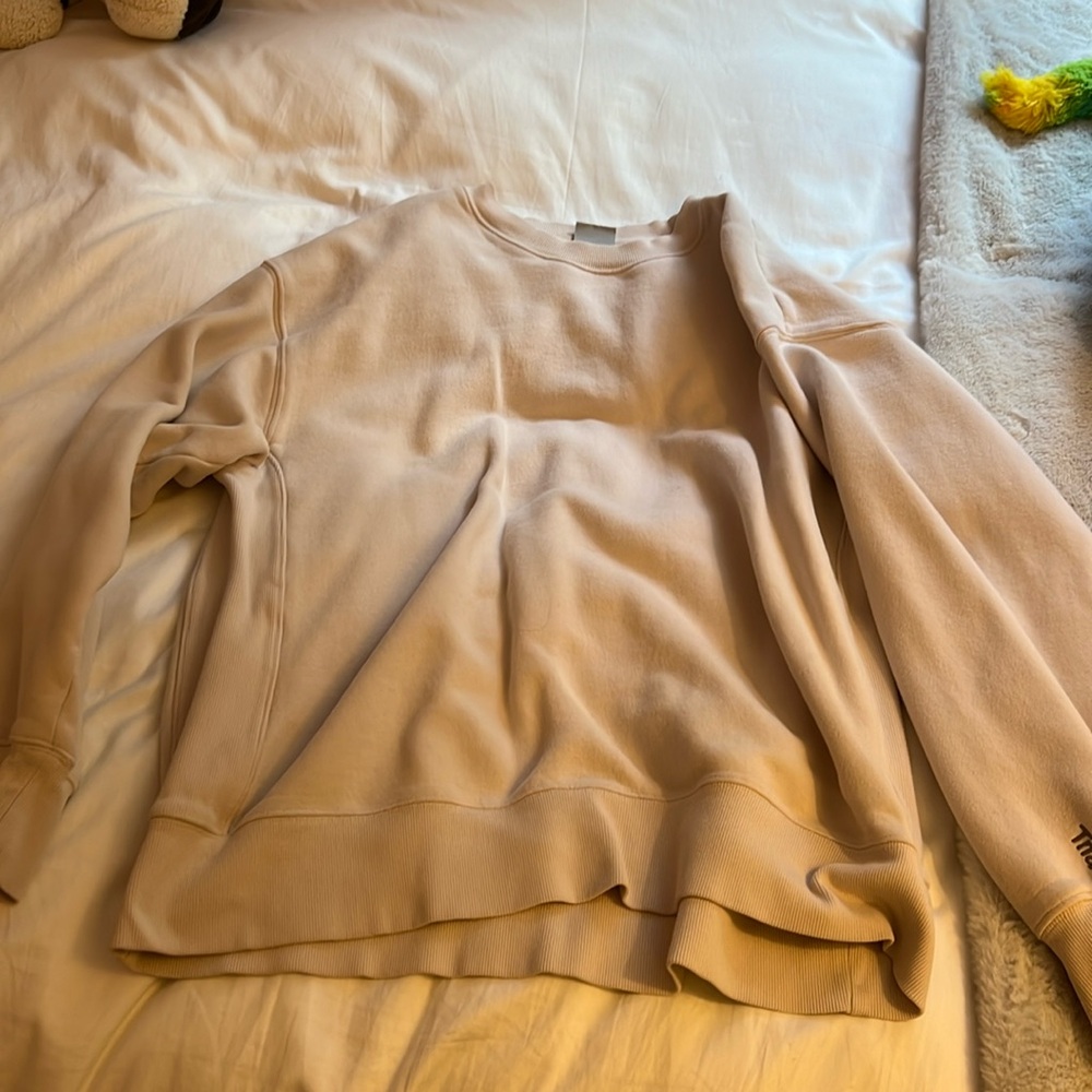 Aritzia cozy fleece sweatshirts
